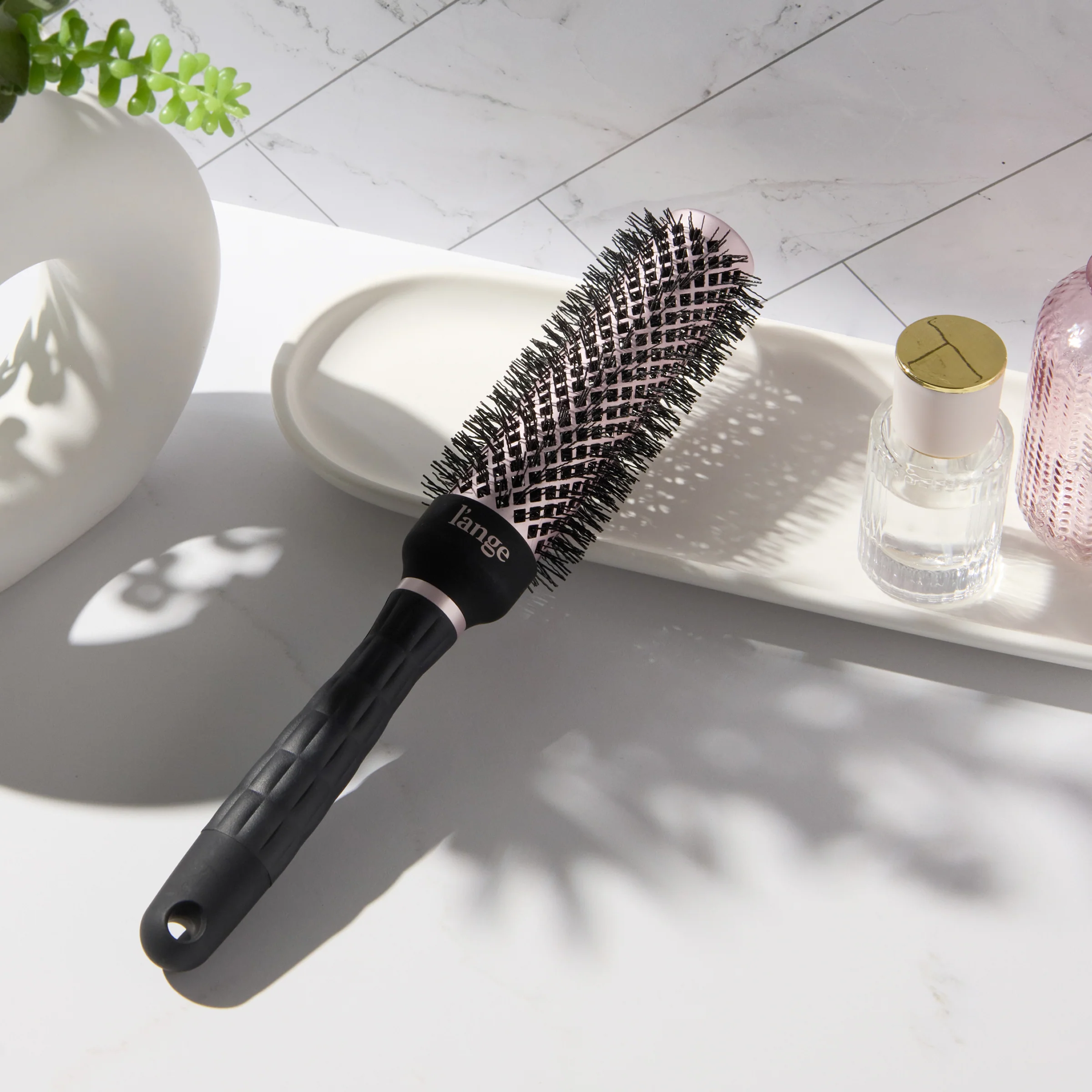 VolumePro Extra-Long Ceramic Ionic Barrel Round Brush - Image 16