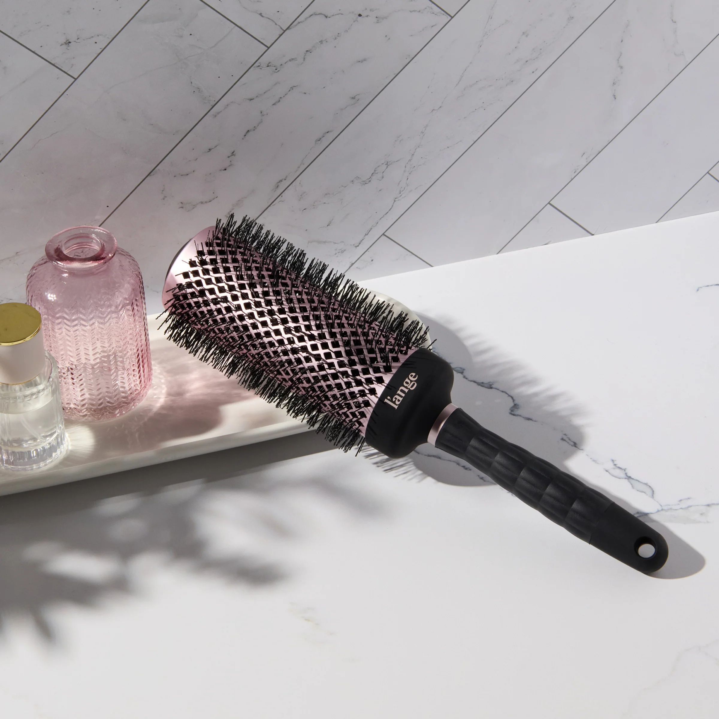 VolumePro Extra-Long Ceramic Ionic Barrel Round Brush - Image 8
